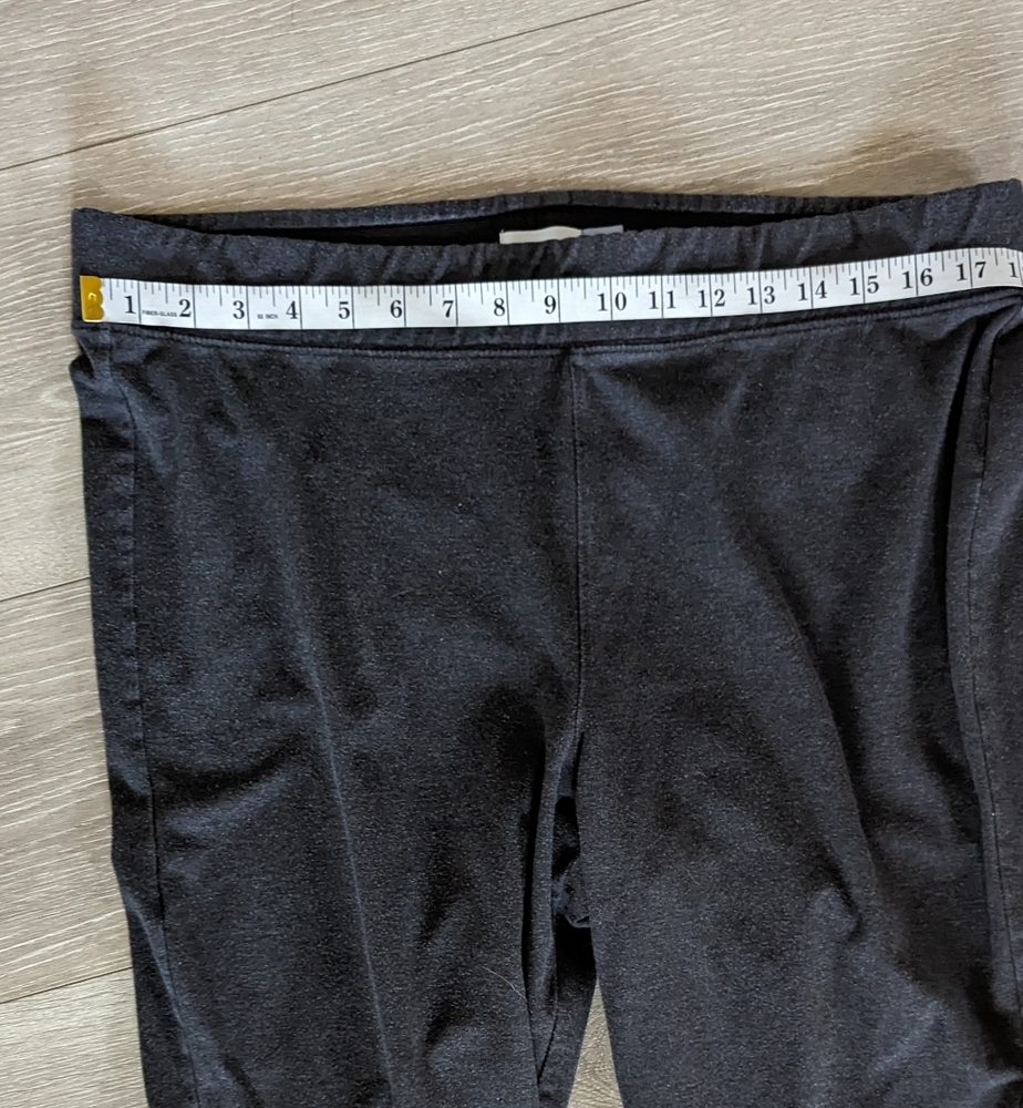 Old Navy pants - Picture 5 of 5